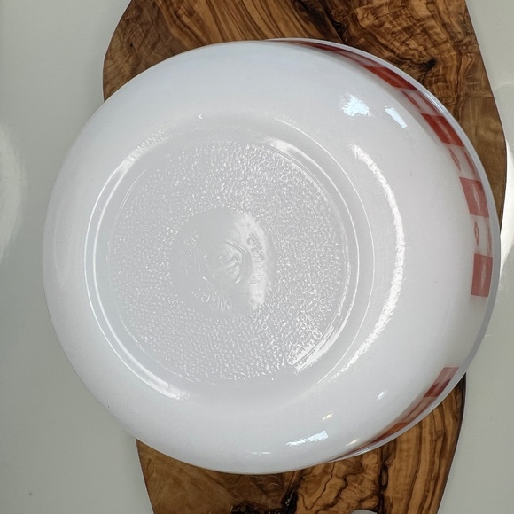 Federal Glass Red Plaid Mixing Bowl Checker Gingham 8in Milk Glass Farmhouse - Picture 8 of 16